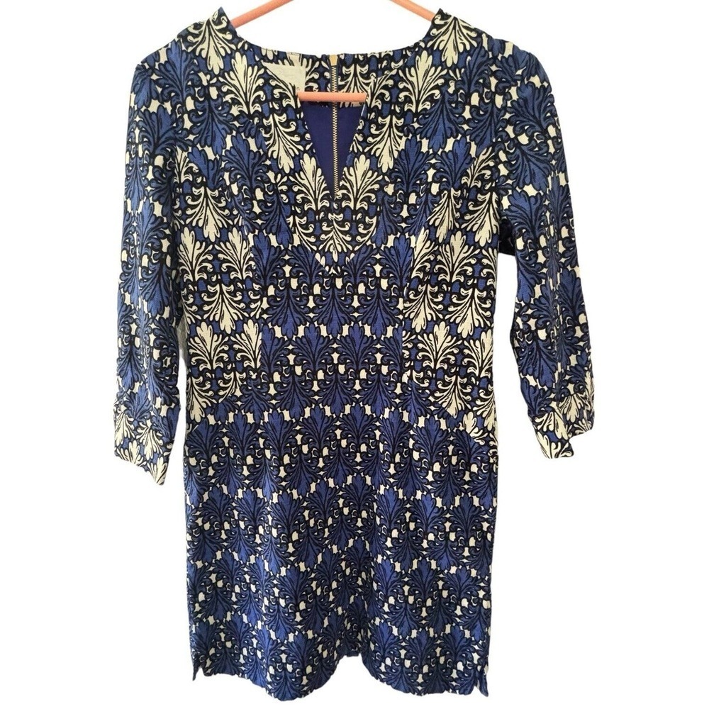 Donna Morgan Dress Womens Sz 2P Blue White Floral Print With Gold Zipper Accent